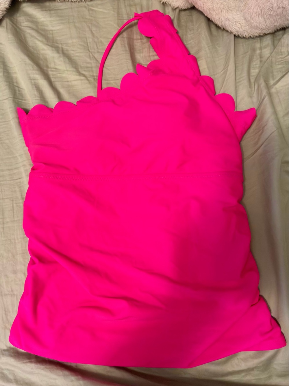 Beachsissi Tropical Pink Scalloped One-Shoulder Tankini Set